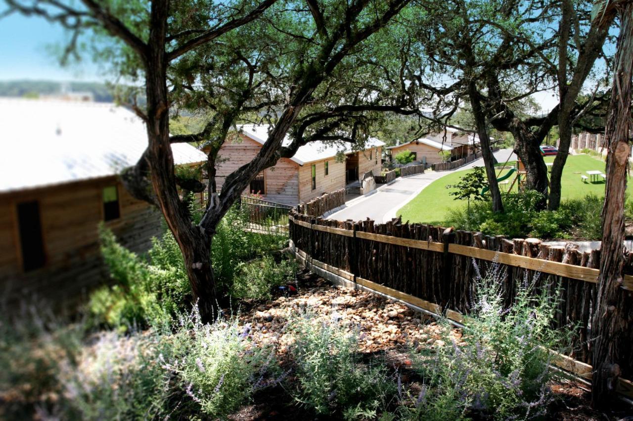 Hideout On The Horseshoe Canyon Lake Exterior foto